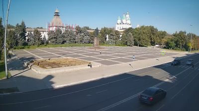 Astrakhan: Астрахань, Ленина площадь, 8