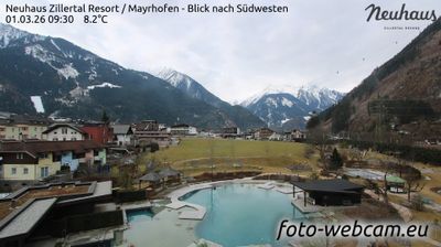 Mayrhofen: Neuhaus Zillertal Resort - Blick nach Südwesten