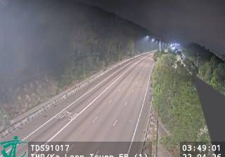 Tuen Mun › Východ