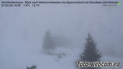 Steinbach am Attersee: Hochleckenhaus - Blick nach Westnordwesten ins Alpenvorland mit Mondsee und Attersee