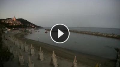 Live webcam in Cervo, Italy