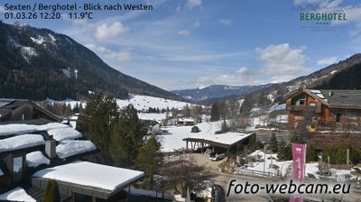 Sexten - Sesto: Berghotel - Blick nach Westen