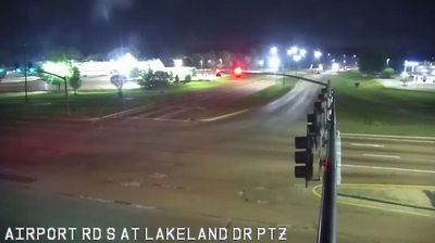 Luckney: Lakeland Dr at Airport Rd