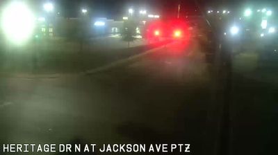 Oxford: Jackson Ave at Heritage Dr