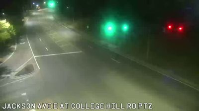 Oxford: Jackson Ave at College Hill Rd