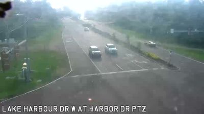 Ridgeland: Lake Harbour Dr at Harbor Dr