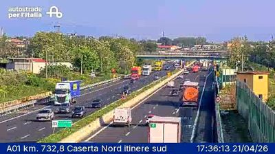 Live webcam in Casapulla, Italy