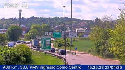 Live webcam in Como, Italy