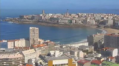 A Coruña › North: Torre de Hercules - Playa del Orzán - Domus