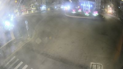 歸仁市: Xuân Diệu