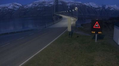 Sandnessjoen: Helgelandsbrua