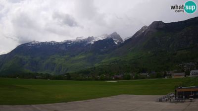 Bovec: Live webcam - airport - View to Kanin