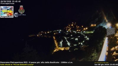 Live webcam in Pietrapertosa, Italy