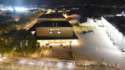 Webcam Bern: Beundenfeld: Hotel IBIS - Festhalle - A - Public