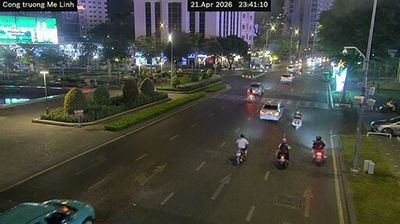 Phuong Ben Nghe: Công Trường Mê Linh