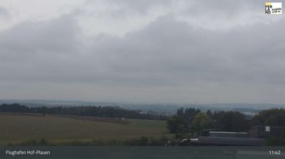 Hof: Flughafen - Plauen, Blick zur Stadt - Anflug Piste 26