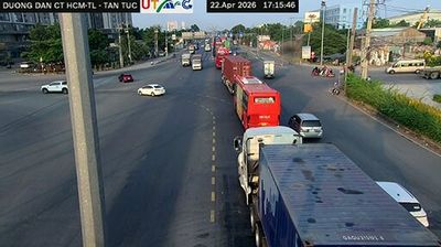 Thi tran Tan Tuc: Đường Tân Túc - Đường Dẫn HCM