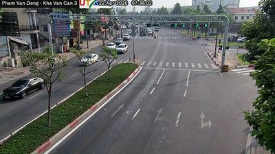 Phuong Linh Tay: Đường Phạm Văn Đồng - Kha Vạn Cân