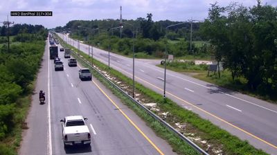 Ban Ton: Mittraphap Frontage Road - ถนนมิตรภาพ - Thanon Mittraphap - Mittraphap Road