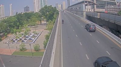 Yan Nawa Subdistrict: King Taksin the Great Bridge