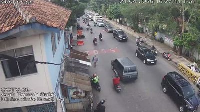 Batas Kelurahan: Jalan Gedebage Selatan