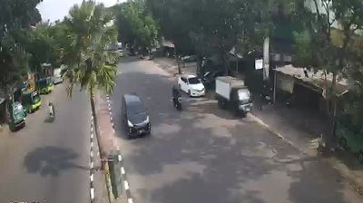 Bandung: Kerajinan Rotan Kursi