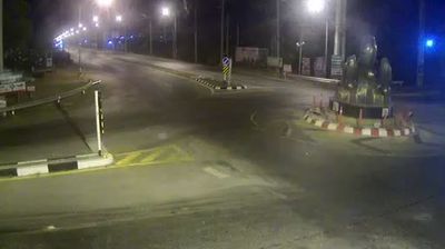 Hat Chao Samran: วงเวียนปลา หาดเจ้าสำราญ - Police Booth Highway 3177 - 4028 - 3177