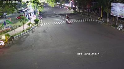 Bondowoso › South: Gedung Olahraga Pelita - Bondowoso Central Park