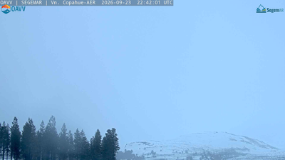 Caviahue › West: Volcan Copahue