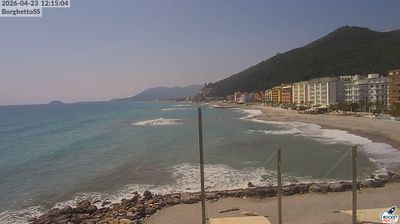 Live webcam in Borghetto Santo Spirito, Italia