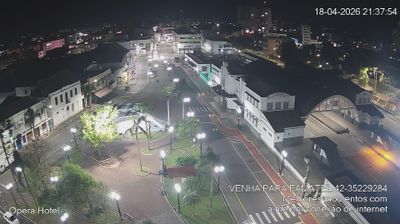 Porto União › North-east: Hercílio Luz Square