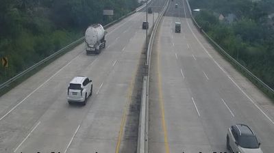 RW 14: Jalan Tol Cimanggis - Cibitung