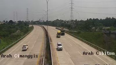RW 14: Jalan Tol Cimanggis - Cibitung
