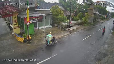 Kertosono › South: Bu Desi