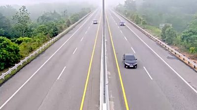 Pekanbaru: Jalan Tol Pekanbaru - Dumai