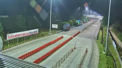 Pekanbaru: Kantor Pelayanan E-Toll Pekanbaru - Jalan Tol Pekanbaru - Dumai