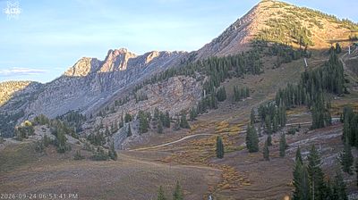 Alta › South-east: Sugarloaf Mountain