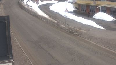 Ruffre-Mendola › East