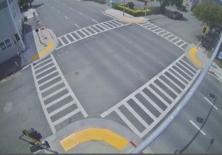 Eureka › North: US-101 - 5th&L - Looking South