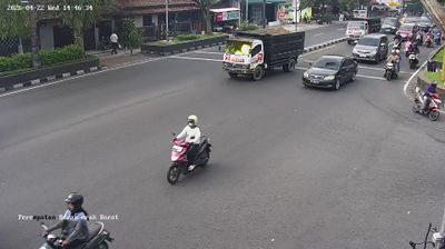 Sleman: Jalan Magelang - Yogyakarta