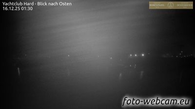 Webcam Marktgemeinde Hard: Yachtclub Hard - Blick nach Osten
