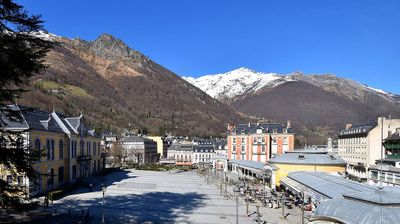 Cauterets › North-west: Esplanade des Œufs