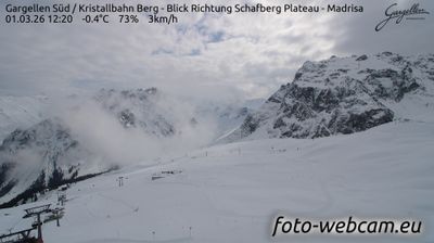 Gemeinde Sankt Gallenkirch: Gargellen Süd - Kristallbahn Berg - Blick Richtung Schafberg Plateau - Madrisa