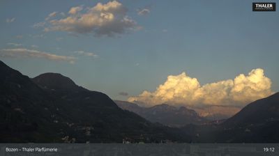 Bolzano - Bozen: Thaler Parfümerie
