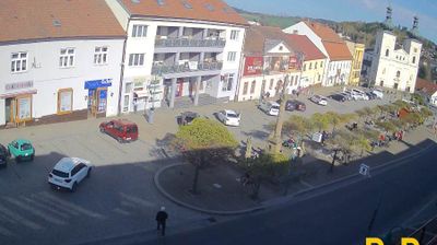 Bystrice nad Pernstejnem › Sud-est: náměstí 5. května