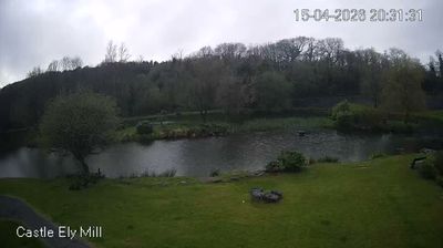 Live webcam in Whitland, 英国