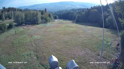 Cisiec › East: Ski lift for Groniem
