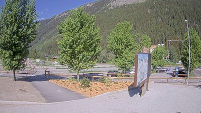 Chamonix-Mont-Blanc › West: Parking des Grands Montets