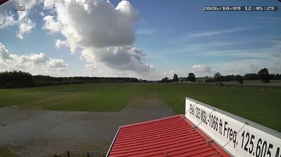 Völtendorf › West: Flugfeld Völtendorf