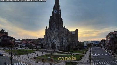 Canela › North-east: Praça Matriz - Catedral de Pedra - Paróquia Nossa Senhora de Lourdes